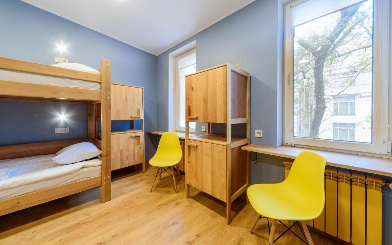 Friday Hostel Odessa Ngoại thất bức ảnh