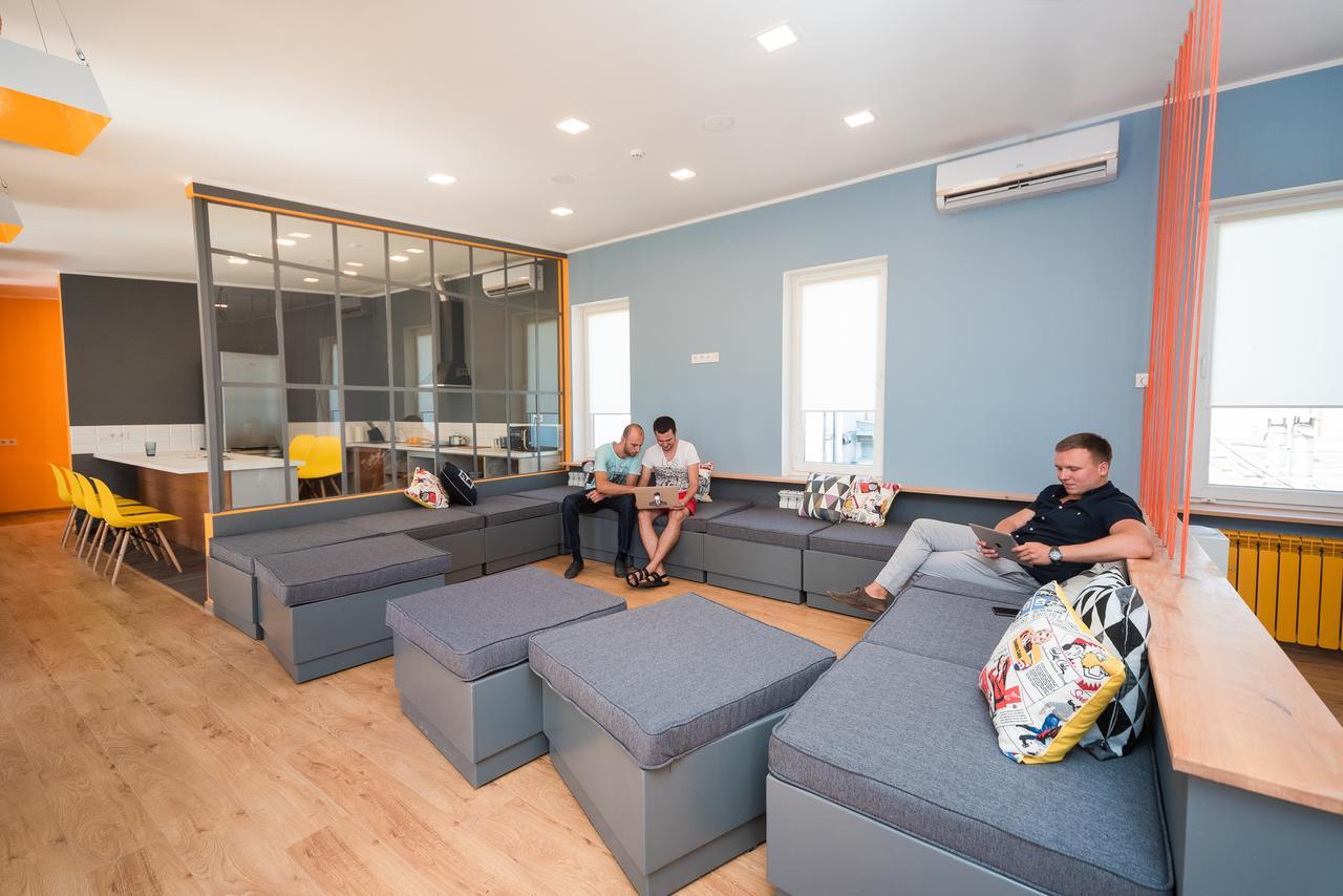 Friday Hostel Odessa Ngoại thất bức ảnh
