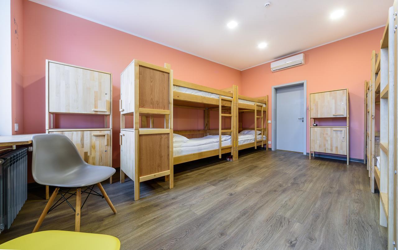 Friday Hostel Odessa Ngoại thất bức ảnh