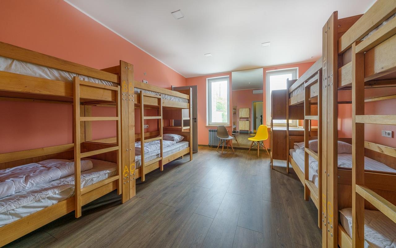 Friday Hostel Odessa Ngoại thất bức ảnh