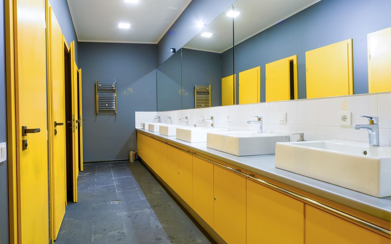 Friday Hostel Odessa Ngoại thất bức ảnh